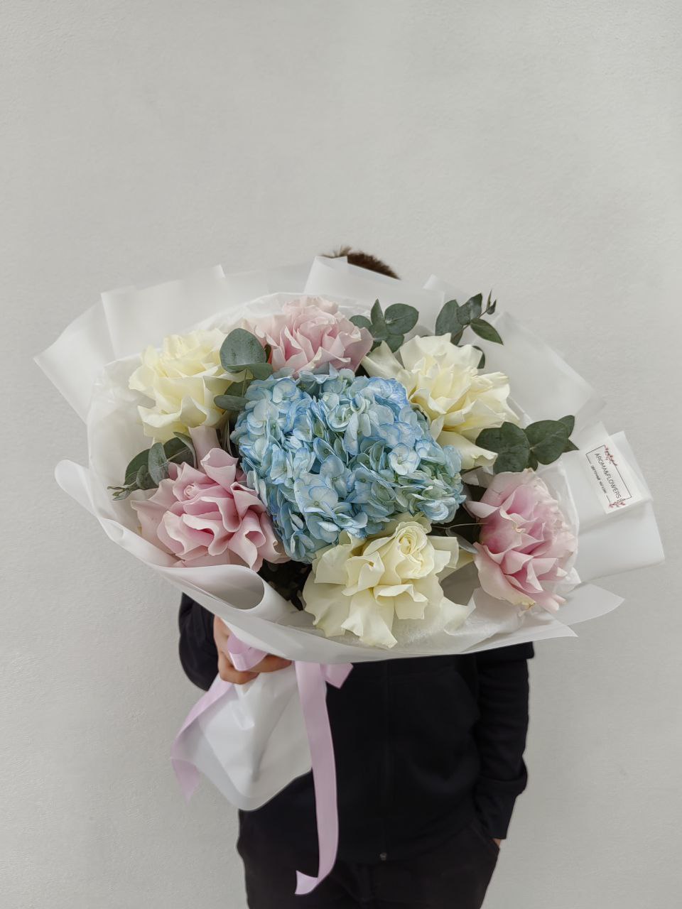 Кружевной букет с гортензией