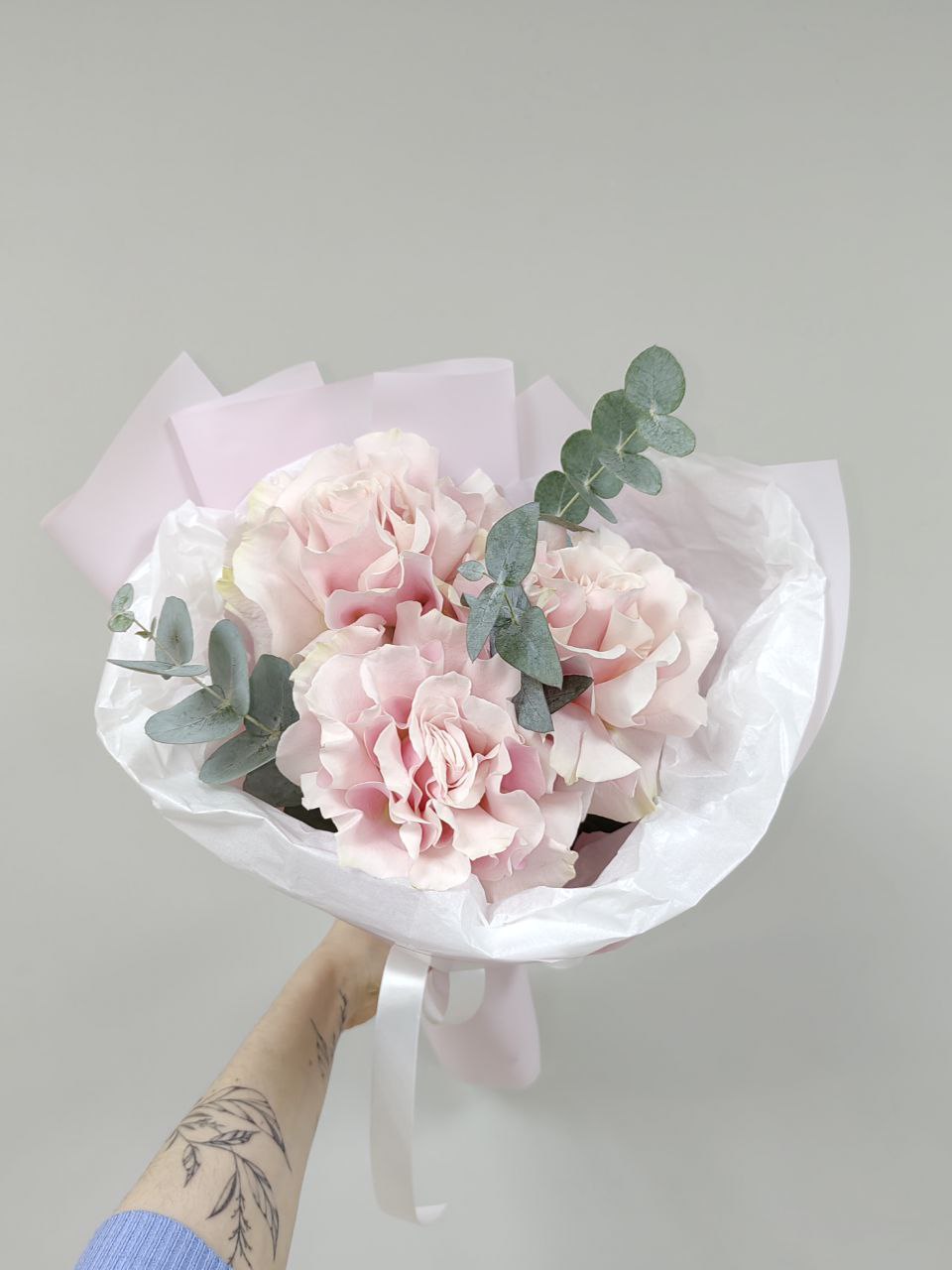 Моно букет с французкими розами